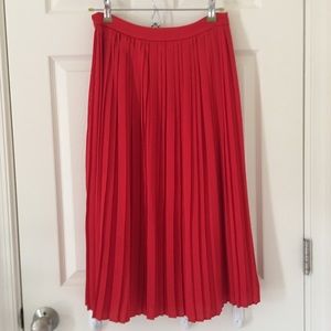 Banana Republic Pleated Midi Skirt
